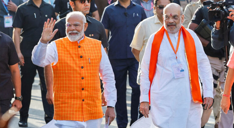 महिला आरक्षण पर बदले सियासी समीकरण? सरकार दो-तिहाई बहुमत के करीब, शरद पवार के रुख पर बढ़ी चर्चा