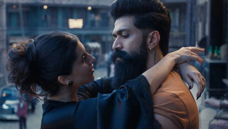 ‘टॉक्सिक’ का नया गाना ‘मदहोश’ रिलीज, यश और तारा सुतारिया की रोमांटिक केमिस्ट्री ने मचाया धमाल