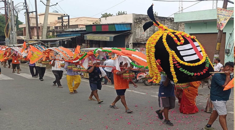 योगी सरकार ने कांवड़ यात्रा के दौरान निर्बाध विद्युत आपूर्ति के लिए की बड़ी तैयारी, यूपीपीसीएल ने कसी कमर