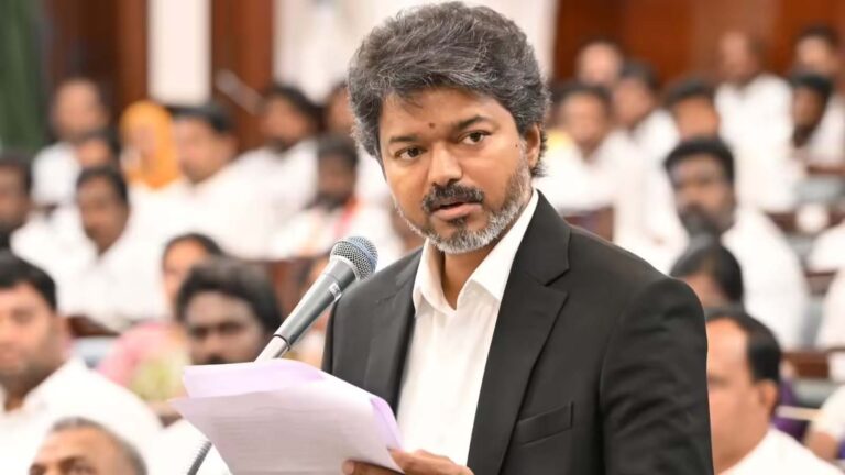 तमिलनाडु में ऑपरेशन L तेज, AIADMK के 10 विधायक जल्द TVK में शामिल होंगे।