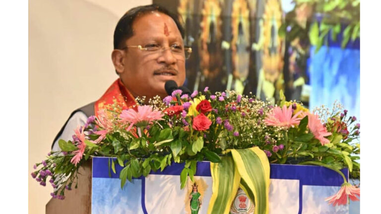 मुख्यमंत्री विष्णु देव साय ने किया योग को जन-जन तक पहुंचाने का आह्वान