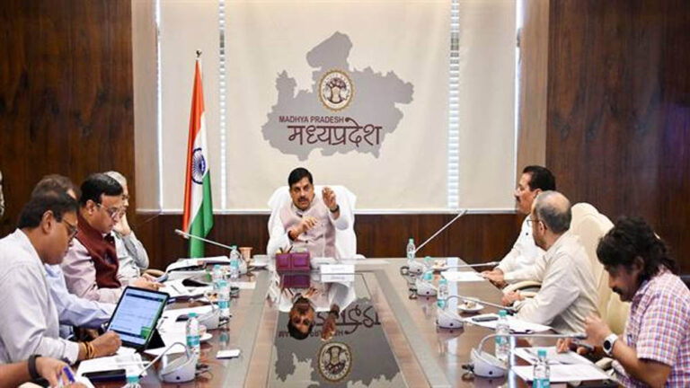 किसानों से सीधे संवाद के लिए राजधानी से लेकर मैदानी स्तर तक किये जाये कार्यक्रम आयोजित : मुख्यमंत्री डॉ. यादव