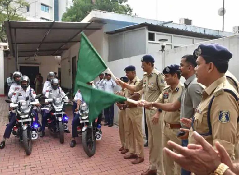 रायपुर में जाम से मिलेगी राहत, QRT को ट्रैफिक पुलिस की 10 नई हाई-स्पीड बाइक्स