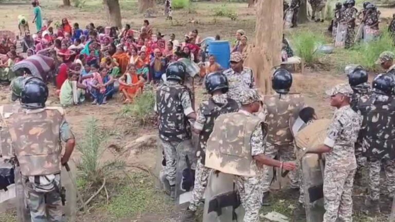 बस्तर में धर्मांतरण विवाद ने पकड़ा तूल, कई गांवों में तनाव, भारी पुलिस बल तैनात
