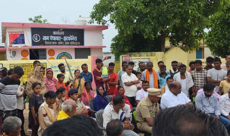 कांकेर में धर्मांतरित व्यक्ति के शव के दफन को लेकर विवाद, गांव में बढ़ा तनाव