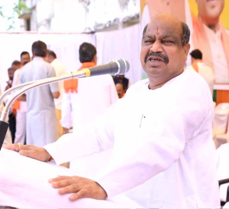 CG के बीजेपी विधायक का कांग्रेस पर निशाना, बोले- ‘भारत माता की जय नहीं बोलना तो चीन-इटली चले जाएं’
