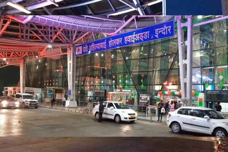 इंदौर एयरपोर्ट पर उतरेंगी बोइंग फ्लाइट्स! 143 एकड़ जमीन की जरूरत, ताई की चिट्ठी से प्रशासन में हलचल