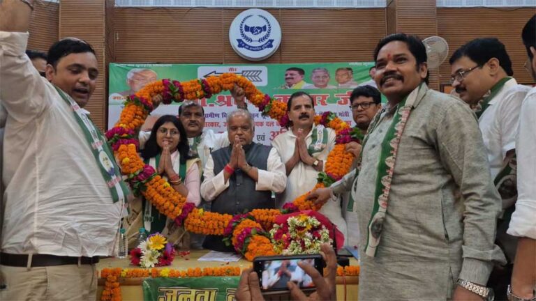 जदयू की प्रदेश कार्यकारिणी बैठक संपन्न, 2027 विधानसभा चुनाव की तैयारियों का हुआ आगाज़