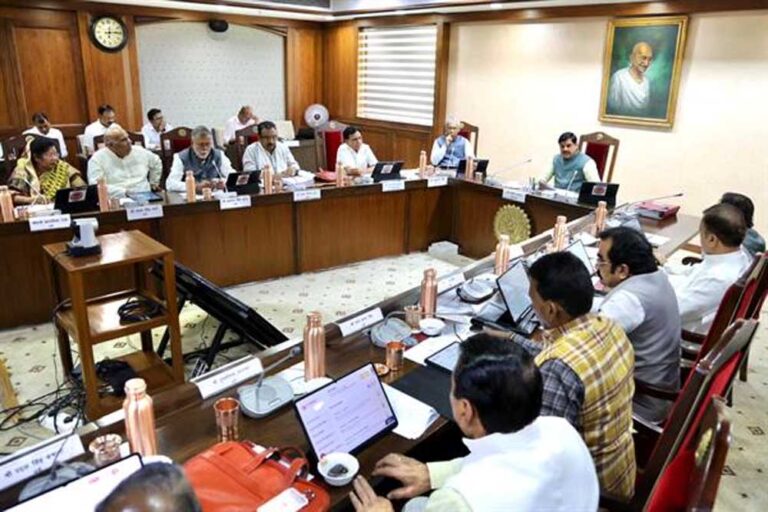 मंत्रि-परिषद ने प्रदेश में अधोसंरचनात्मक विकास और पुनर्वास कार्यों के लिये दी 2,300 करोड़ रूपये की स्वीकृति