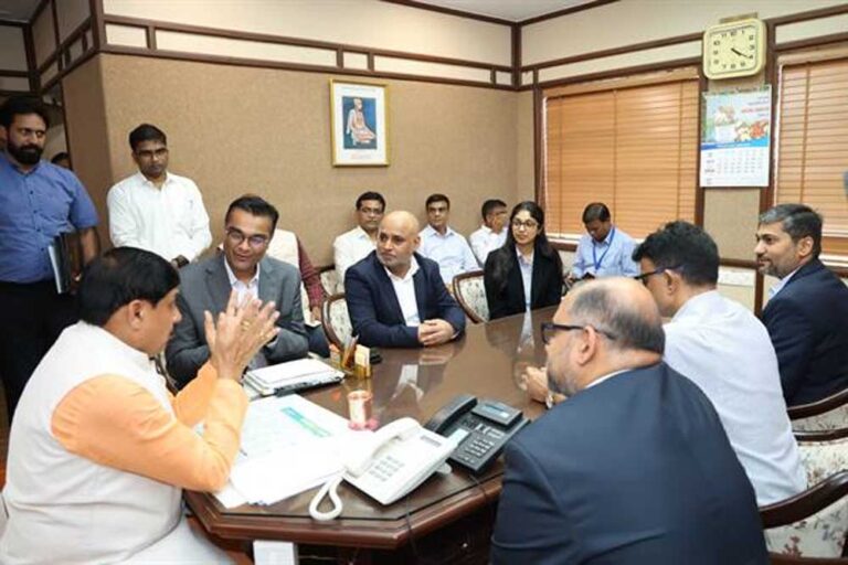 मुख्यमंत्री डॉ. यादव से मिले पारस डिफेंस एंड स्पेस टेक्नोलॉजीस कम्पनी के पदाधिकारी