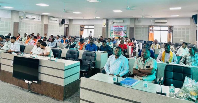 सहकारिता सप्ताह में कृषक संगोष्ठी आयोजित