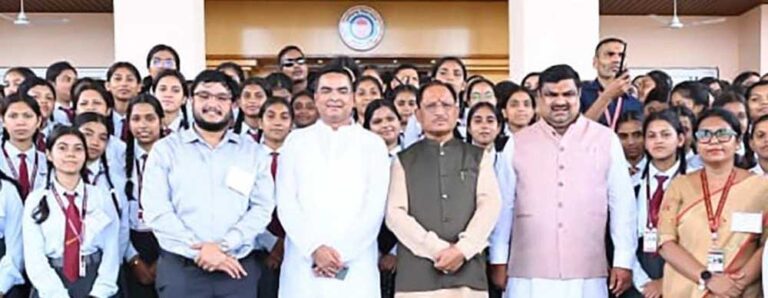 लोकतंत्र की पाठशाला बना विधानसभा परिसर: शकुंतला विद्यालय के विद्यार्थियों ने सदन की कार्यवाही का किया अवलोकन