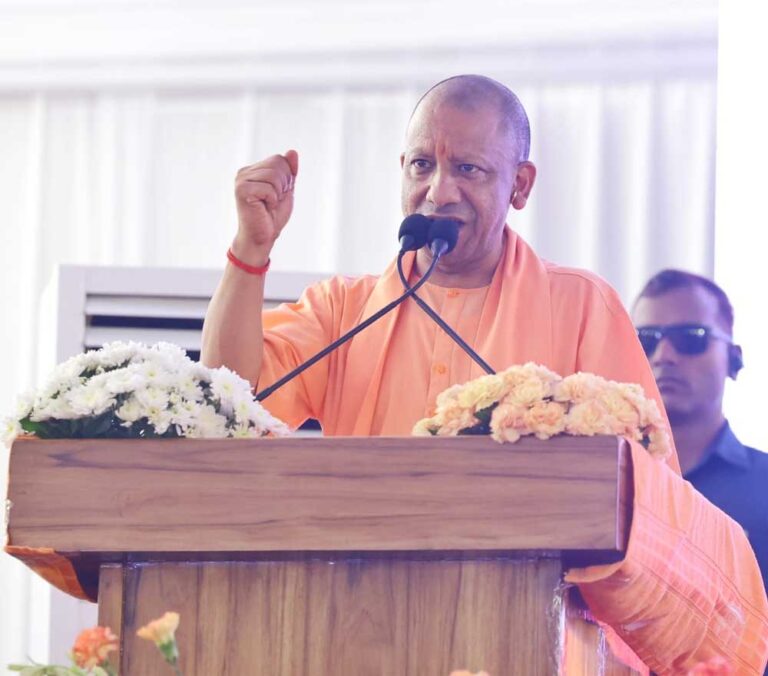 बिजनौर आने से बचने वाले सीएम खुद अपशगुन थे: सीएम योगी