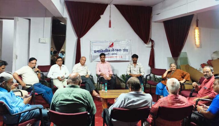 कहानी पाठ के साथ राज्य सम्मेलन की तैयारी