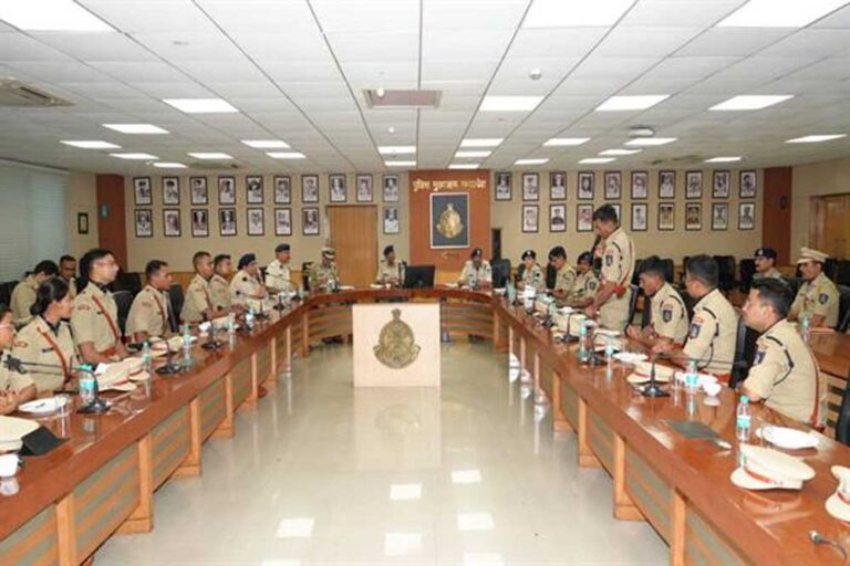 नैतिक मूल्यों, विश्वसनीयता और जनसेवा की भावना ही उत्कृष्ट पुलिस नेतृत्व की पहचान – डीजीपी कैलाश मकवाणा
