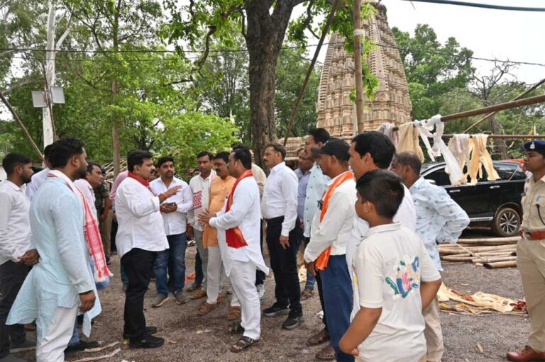 उप मुख्यमंत्री ने किया बूढ़ा महादेव से खुड़िया तक सावन कांवड़ यात्रा की तैयारियों का मैराथन निरीक्षण