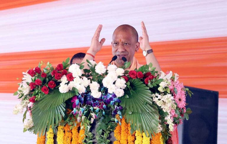 योगी सरकार में समस्याओं का त्वरित समाधान, 89.41 लाख रुपये के जीपीएफ का कराया भुगतान