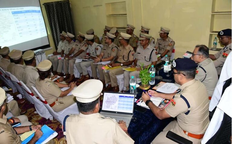 बूंदी दौरे पर राजस्थान DGP राजीव कुमार शर्मा, पुलिसिंग और कानून-व्यवस्था की समीक्षा