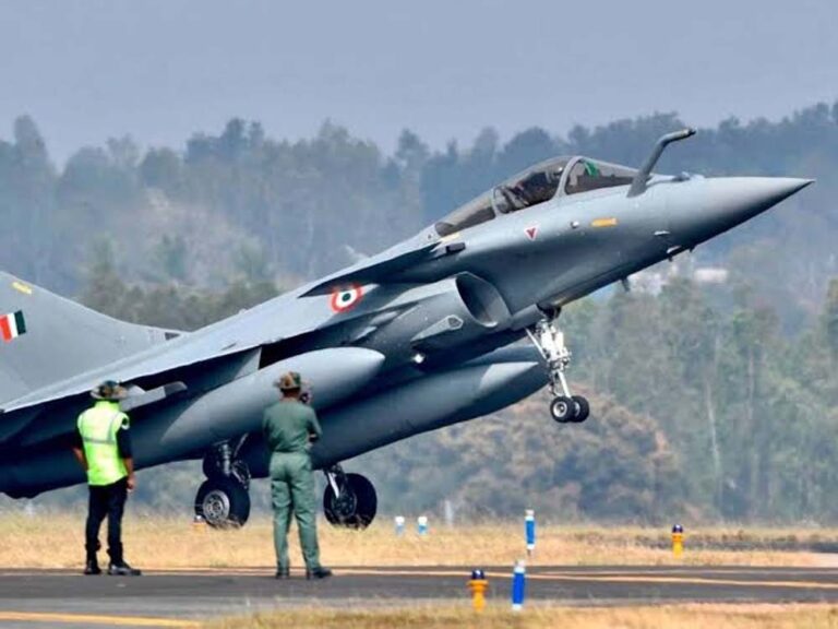 अपोलो माइक्रो सिस्टम्स का मुनाफा 43% बढ़ा, सोमवार को डिफेंस स्टॉक पर रहेगी नजर