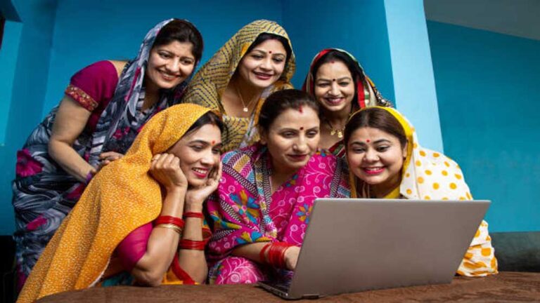 तीन साल में महिलाओं के इंटरनेट उपयोग में जबरदस्त उछाल, 10.8% से बढ़कर 68.6% पहुंचा आंकड़ा