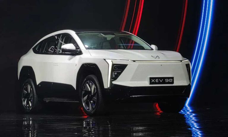 Mahindra ने MG का खेल पलटा! 7-सीटर XEV 9S अब BaaS के साथ सिर्फ 12.65 लाख से शुरू