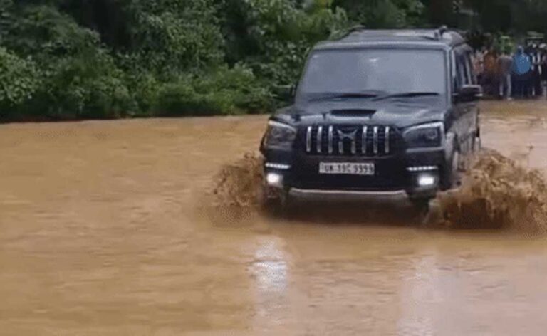 छत्तीसगढ़-बिहार समेत 6 राज्यों में भारी बारिश का अलर्ट, चित्रकूट में हेलिकॉप्टर से रेस्क्यू