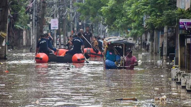 असम में बाढ़ का कहर, मृतकों की संख्या 99 पहुंची, 1.47 लाख लोग प्रभावित