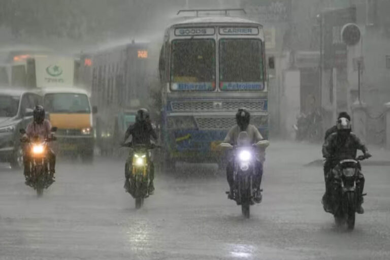 MP Weather Update: मध्य प्रदेश में अब तक सिर्फ 15.4 इंच बारिश, 42 जिलों में सामान्य से कम वर्षा; अगले 2 दिन भारी बारिश नहीं