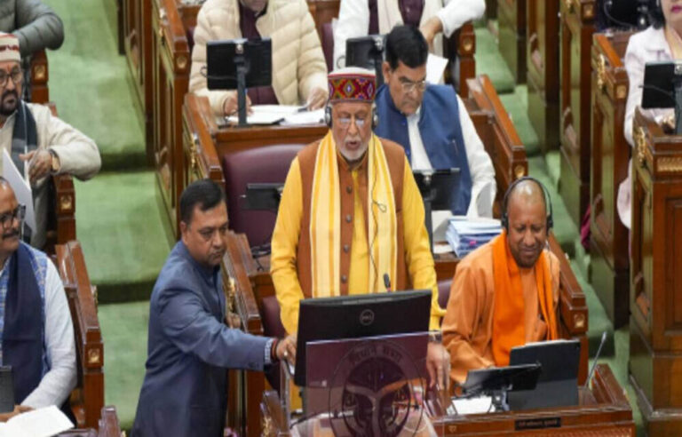 योगी सरकार ने पेश किया ₹59,019.54 करोड़ का अनुपूरक बजट