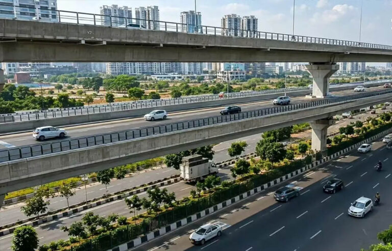 ग्रेटर नोएडा को मिलेगा पहला डबल डेकर एलिवेटेड रोड, 2.5 KM लंबी 3-लेन सड़क से गाजियाबाद का सफर होगा आसान