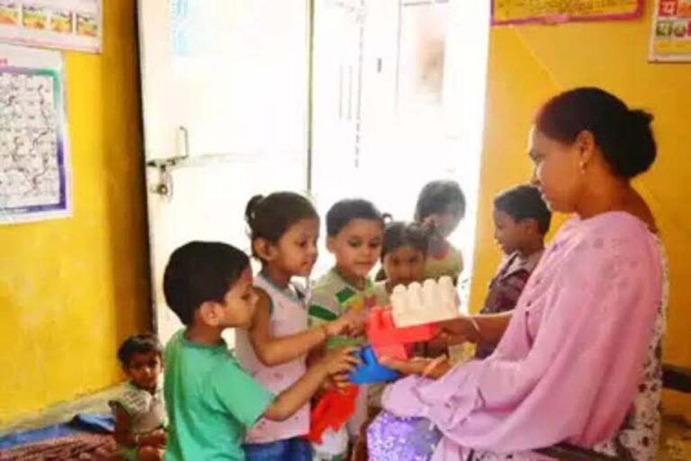 बिहार में 65 हजार सरप्लस शिक्षकों की तैनाती अब आंगनबाड़ी केंद्रों में होगी