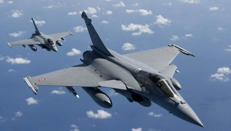 Defence Deal: F-35 और Su-57 नहीं, इस घातक फाइटर जेट पर आई बड़ी खुशखबरी; चीन-पाकिस्तान की बढ़ेगी टेंशन