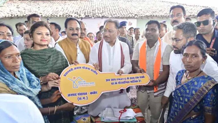 CG में महिलाओं के नाम हो रही संपत्ति, CM साय के फैसले से आर्थिक सशक्तिकरण को नई ताकत