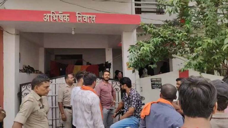 CG में चंगाई सभा को लेकर बवाल, हिंदू जागरण मंच ने लगाया पैसे देकर धर्म परिवर्तन का आरोप