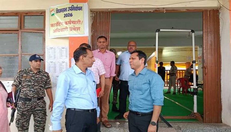 दतिया का फैसला आज; QR कोड से खुलेगा मतगणना हॉल का गेट
