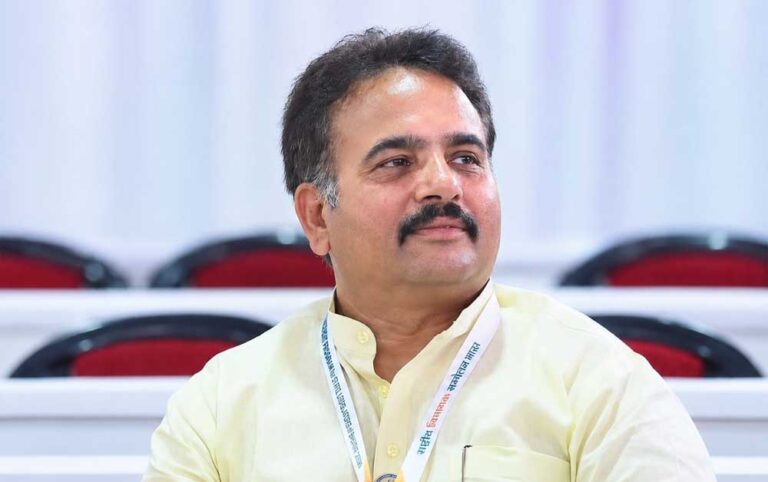 यूपी-यामानाशीः तकनीक के साथ नई युवा संस्कृति संजय शर्मा, सदस्य, उत्तर प्रदेश विधानसभा