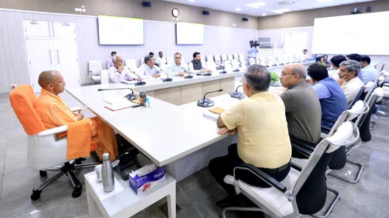 योगी सरकार में खाद्य प्रसंस्करण उद्योग को नई रफ्तार, पूर्वांचल-मध्यांचल बन रहे निवेश के नए पावर सेंटर