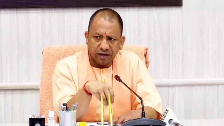 यूपी में अवैध खनन पर योगी सरकार की सख्ती, तकनीकी निगरानी से 756 करोड़ रुपये की वसूली