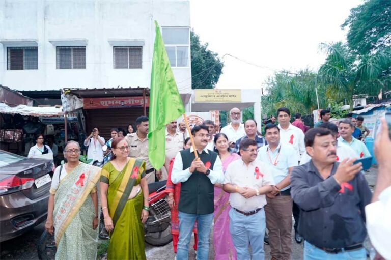 शीघ्र एचआईवी जांच और उपचार से एचआईवी महामारी पर नियंत्रण संभव : उप मुख्यमंत्री शुक्ल