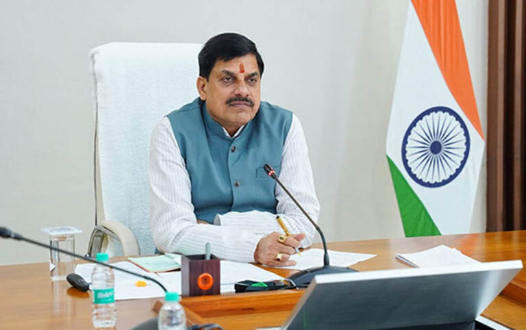 MP के सरकारी कर्मचारियों को बड़ी सौगात! CM मोहन यादव ने पेंडिंग प्रमोशन का किया ऐलान