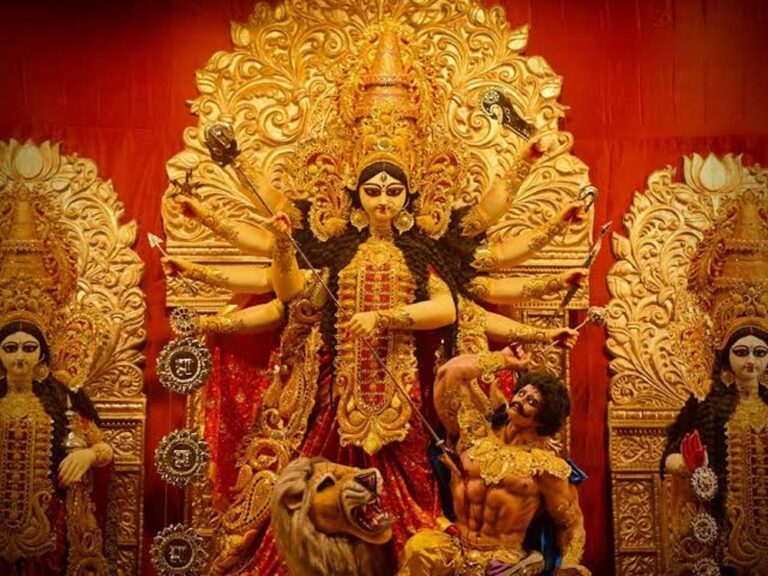 दुर्गा पूजा में नॉन-वेज पर बागेश्वर धाम के धीरेंद्र शास्त्री की अपील से छिड़ी बहस