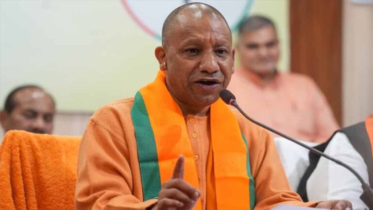 योगी सरकार ने परिषदीय स्कूलों में निगरानी और चाइल्ड ट्रैकिंग को दी रफ्तार, 6.55 करोड़ रुपये का बजट स्वीकृत