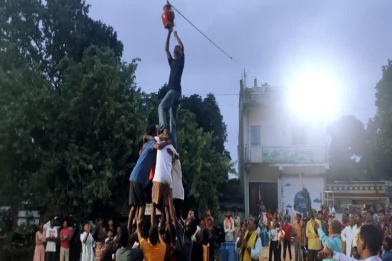 रांची में श्रीकृष्ण जन्मोत्सव का भव्य आगाज, बाल गोपाल-बाल राधा पोशाक प्रतियोगिता ने जीता दिल