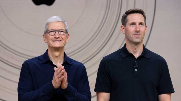 क्या Tim Cook छोड़ने वाले हैं Apple CEO का पद? John Ternus को लेकर अटकलें तेज