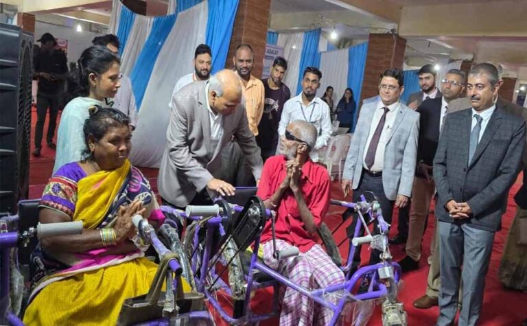 सेवा की कहानी: सहायक उपकरणों से दिव्यांगजनों को मिला संबल, आत्मनिर्भरता की ओर बढ़ा कदम