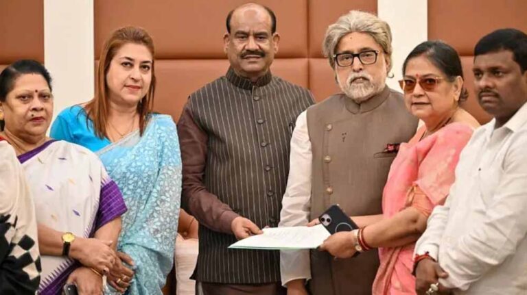2022-26 में 111 सांसद-विधायकों ने बदली पार्टी, 26 लोकसभा सांसद शामिल