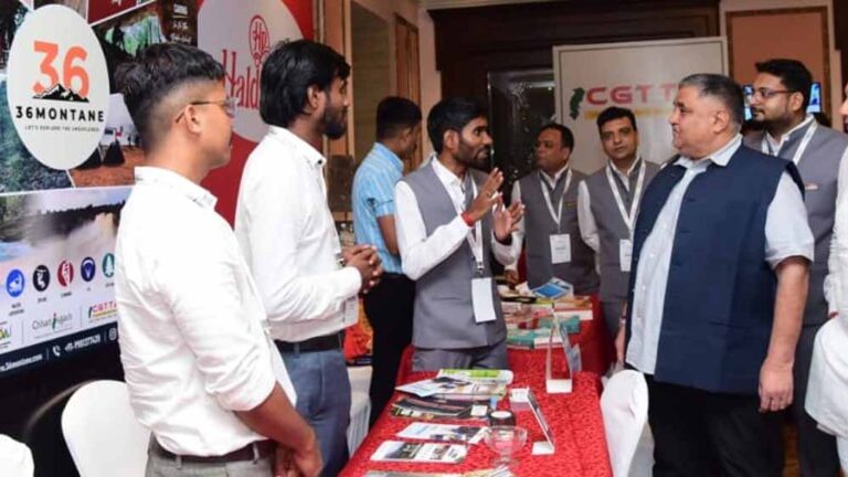 सेंट्रल इंडिया कनेक्ट छत्तीसगढ़ मार्केट प्लेस-2026’ में देश-विदेश के टूर ऑपरेटर्स, ट्रैवल एजेंट्स और हॉस्पिटैलिटी विशेषज्ञों का संगम