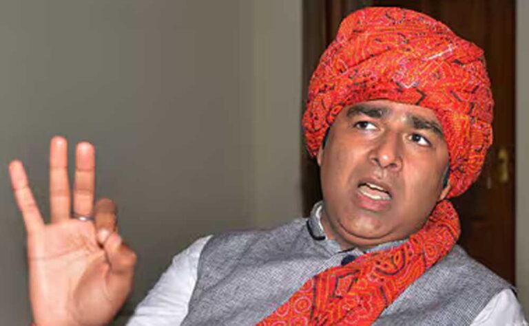 ‘मस्जिद नहीं, अवैध इमारत गिरी’, सहारनपुर विवाद पर संगीत सोम ने अखिलेश-राहुल-ओवैसी को घेरा