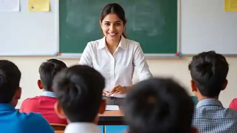 सरकारी स्कूलों में शुरू होगी ‘पैरेंट्स-टीचर्स-स्टूडेंट ऑफ द मंथ’ व्यवस्था
