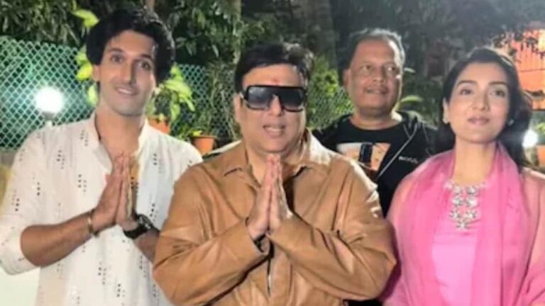 अमेरिका से लौटने के बाद गोविंदा ने बच्चों के साथ मिलकर घर पर बप्पा के किए दर्शन